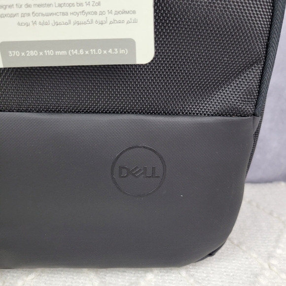 Dell Pro Briefcase 14 Earth-Friendly‎ Solution-Dyeing Process - Picture 6 of 14